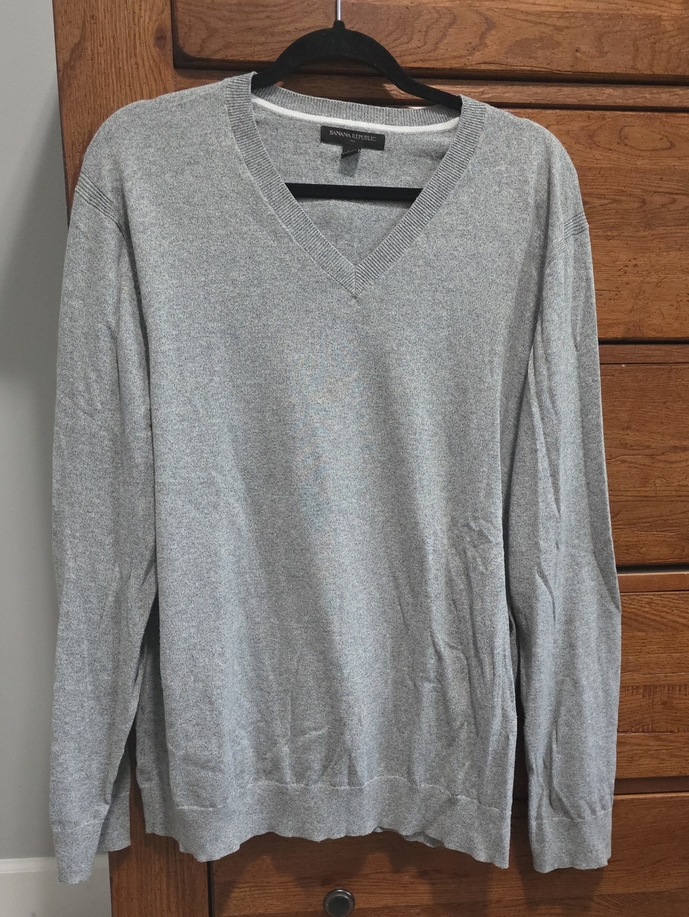 Banana Republic Gray Men's V-Neck Sweater